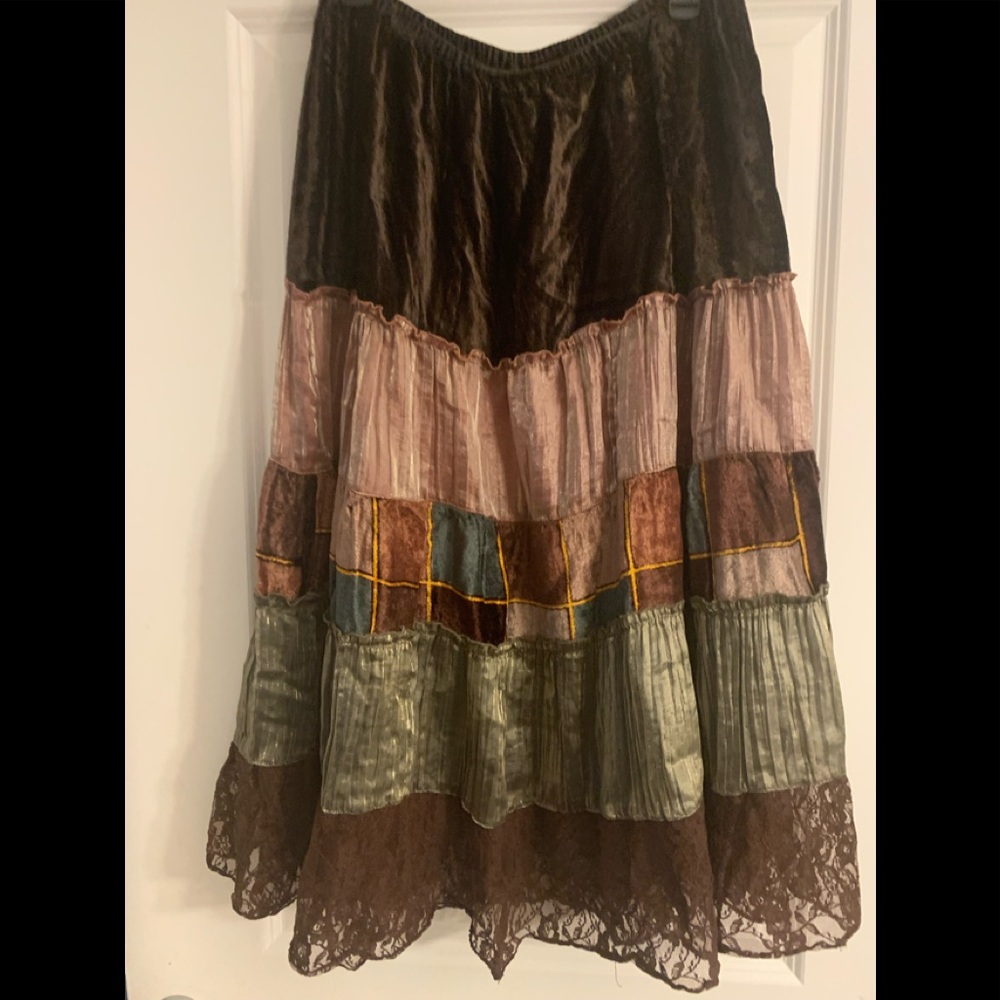 Rag skirt velvet with fabric patterns
